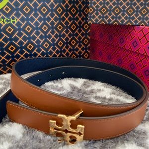 Tory Burch REVERSIBLE belt!